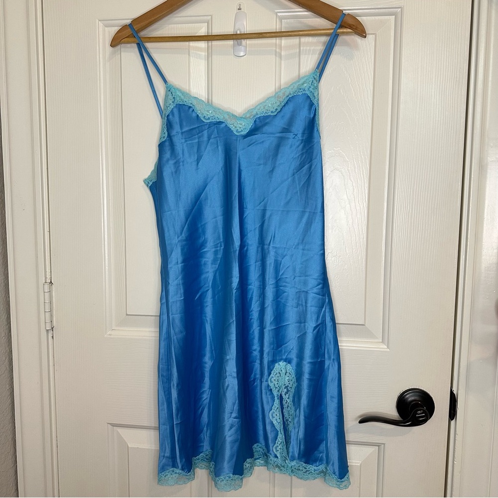 Y2K Victoria’s Secret Blue Teal Two Toned Lace Cami Slip Dress Sz M Fairy Glam
